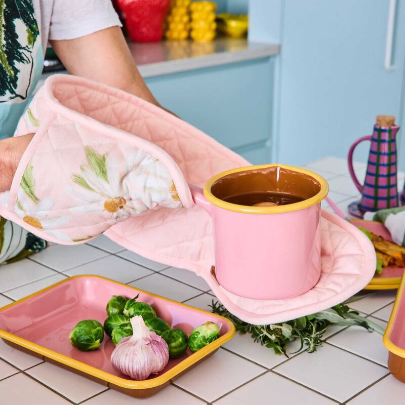 Kip&Co Sweet Daisy Double Oven Mitt image number 1